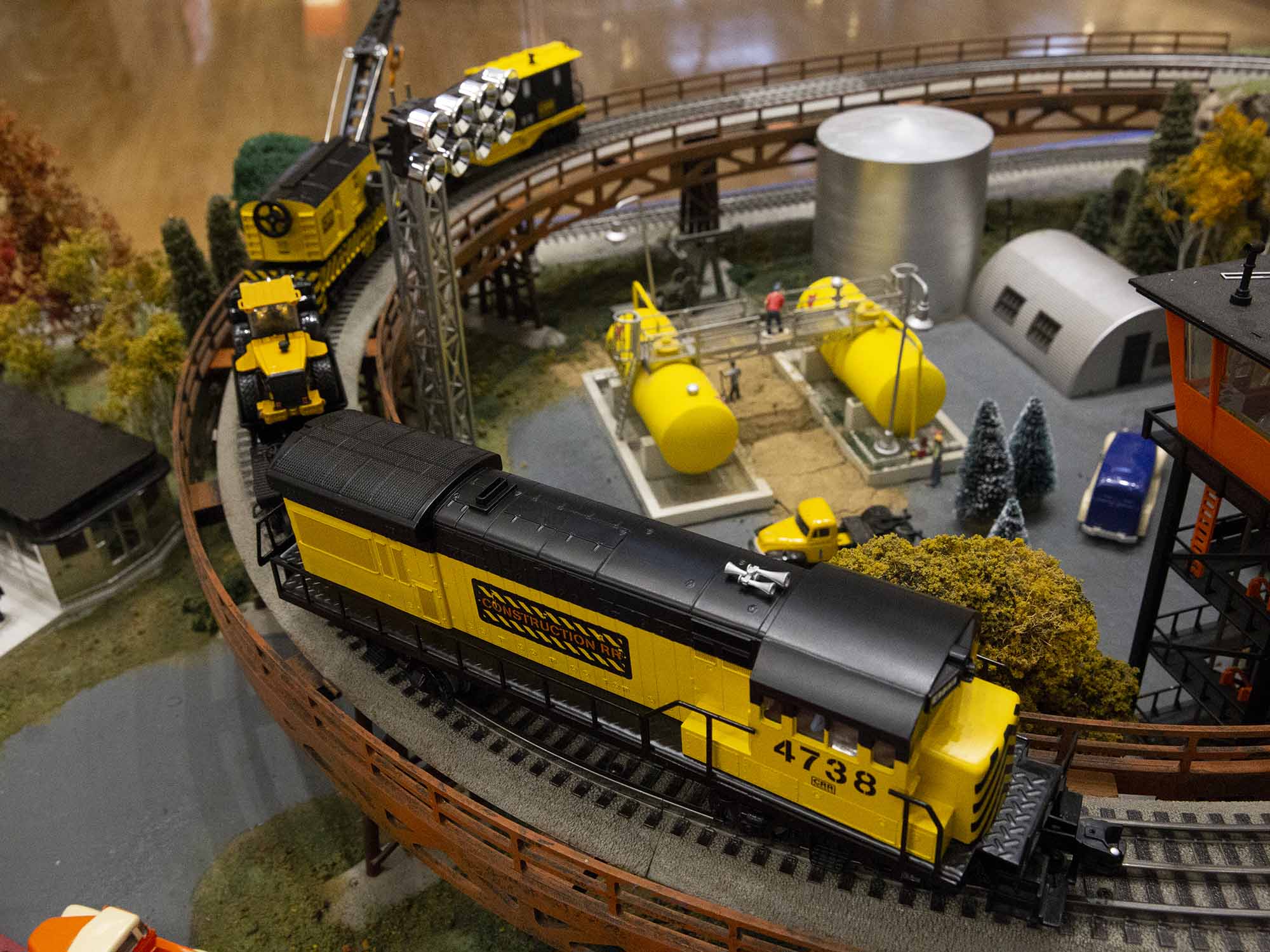 lionel construction train set