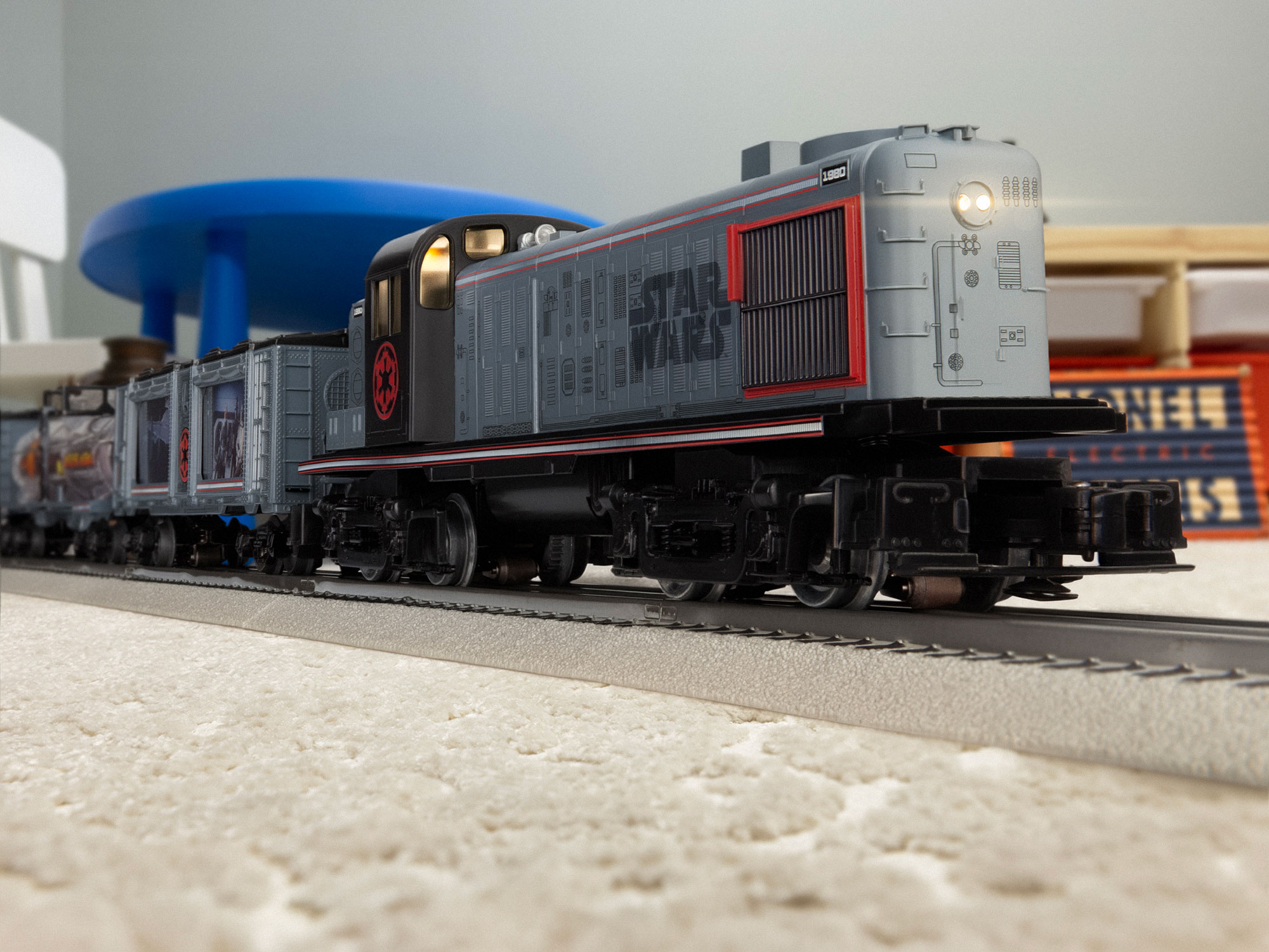 STAR WARS™ Empire RS-3 LionChief Freight Set w/ Bluetooth 5.0