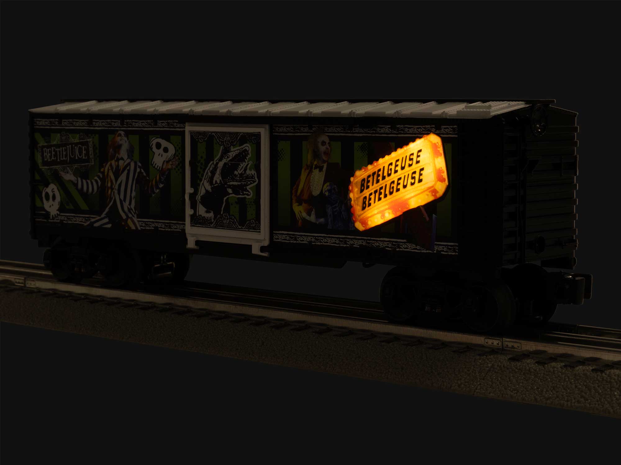 Beetlejuice lighted boxcar