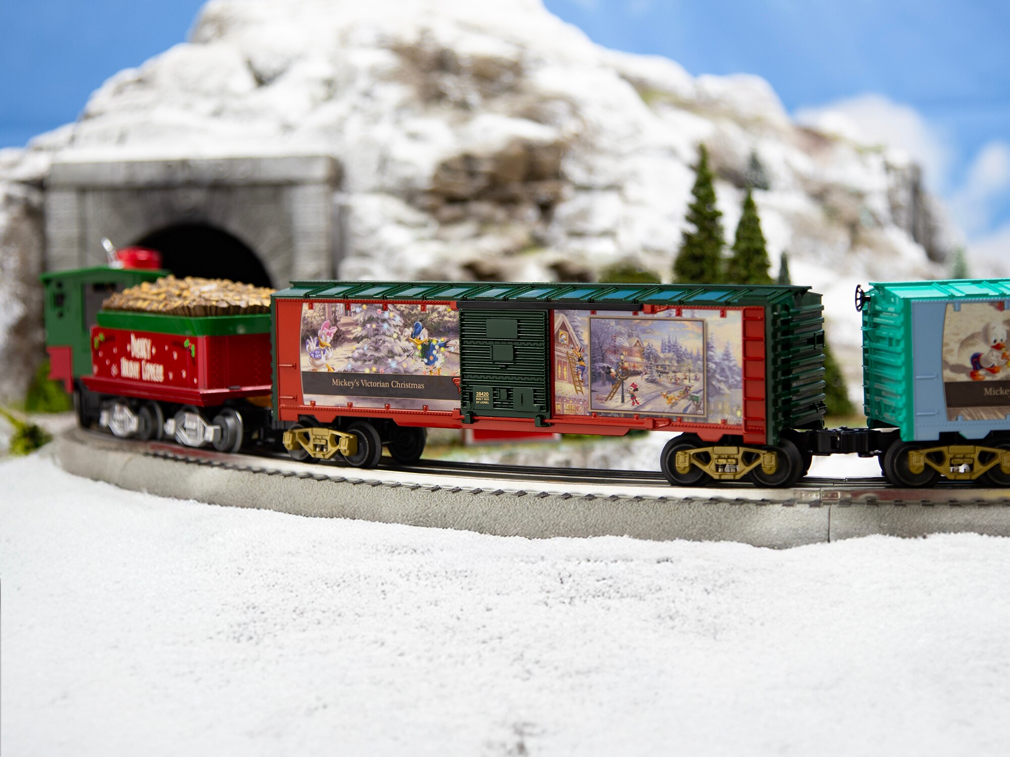 Thomas Kinkade - Disney Mickey's Victorian Christmas Boxcar
