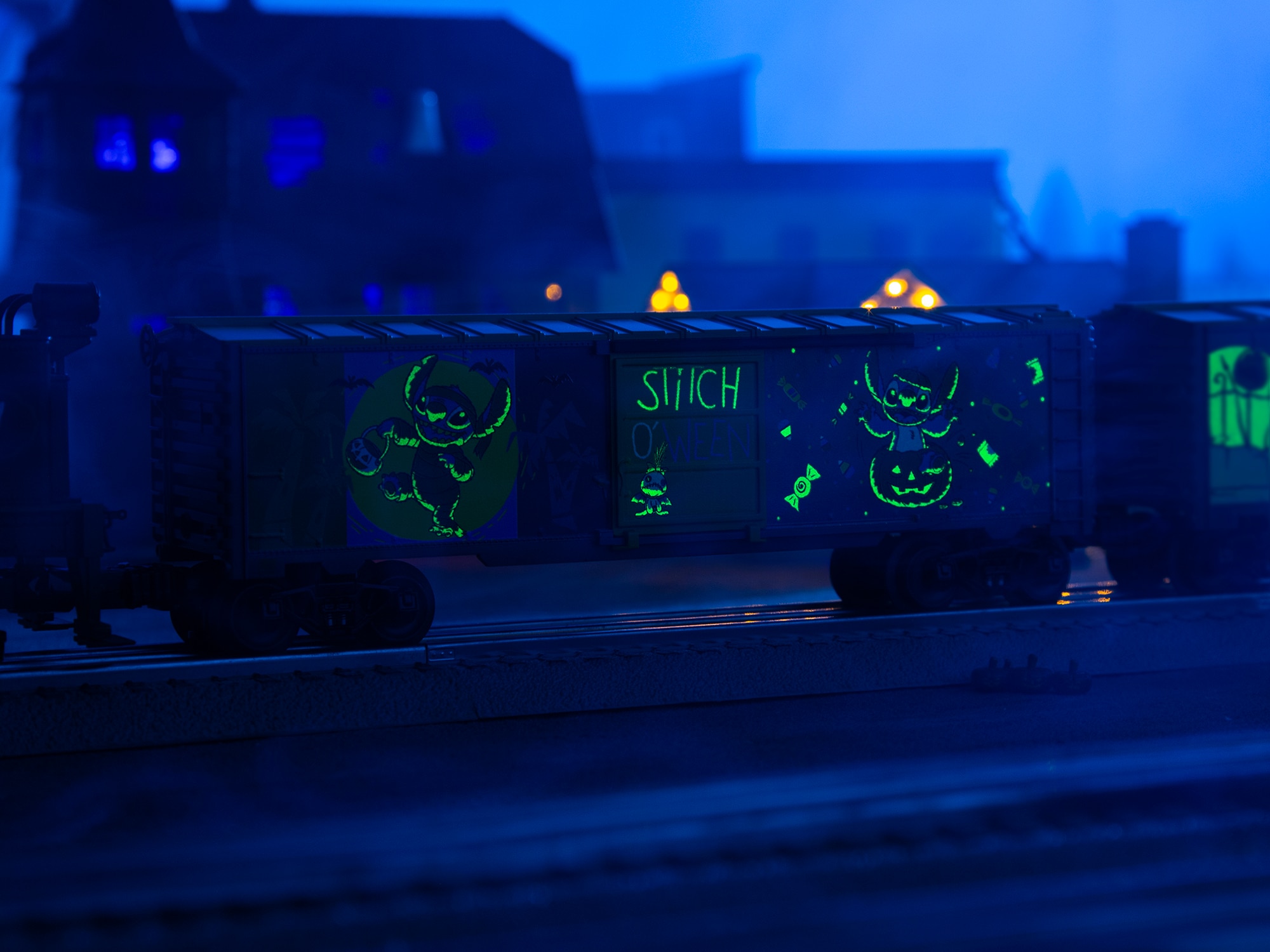 Disney Stitch Halloween Boxcar