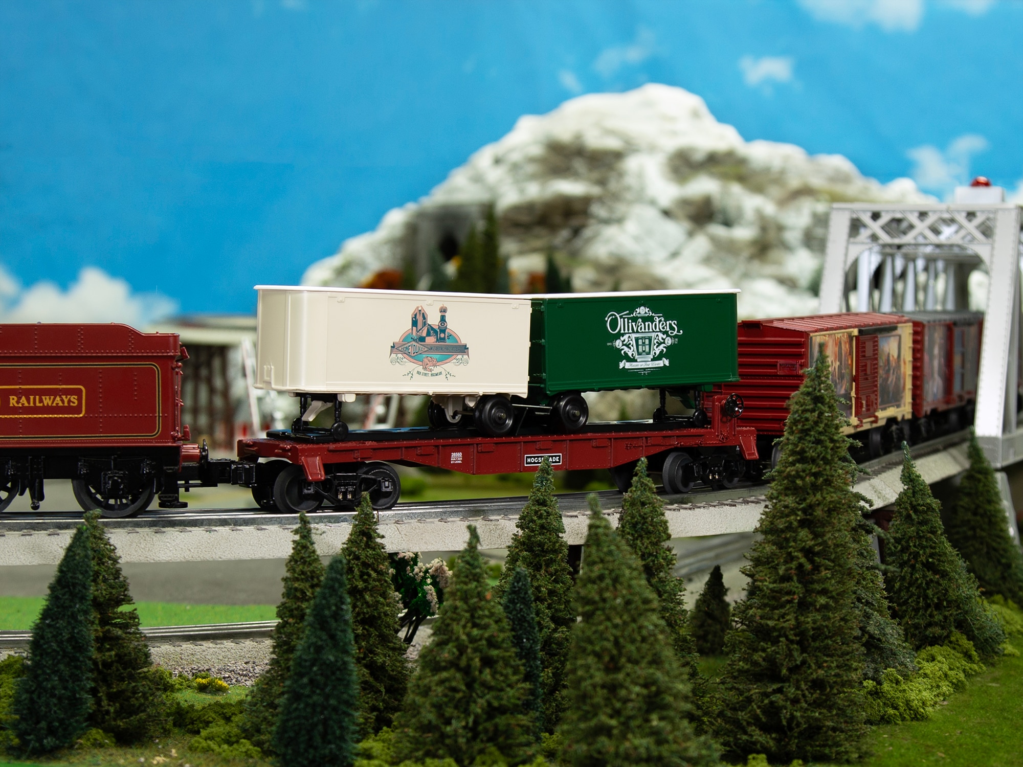 Harry Potter Hogsmeade Flatcar with Piggyback Trailer