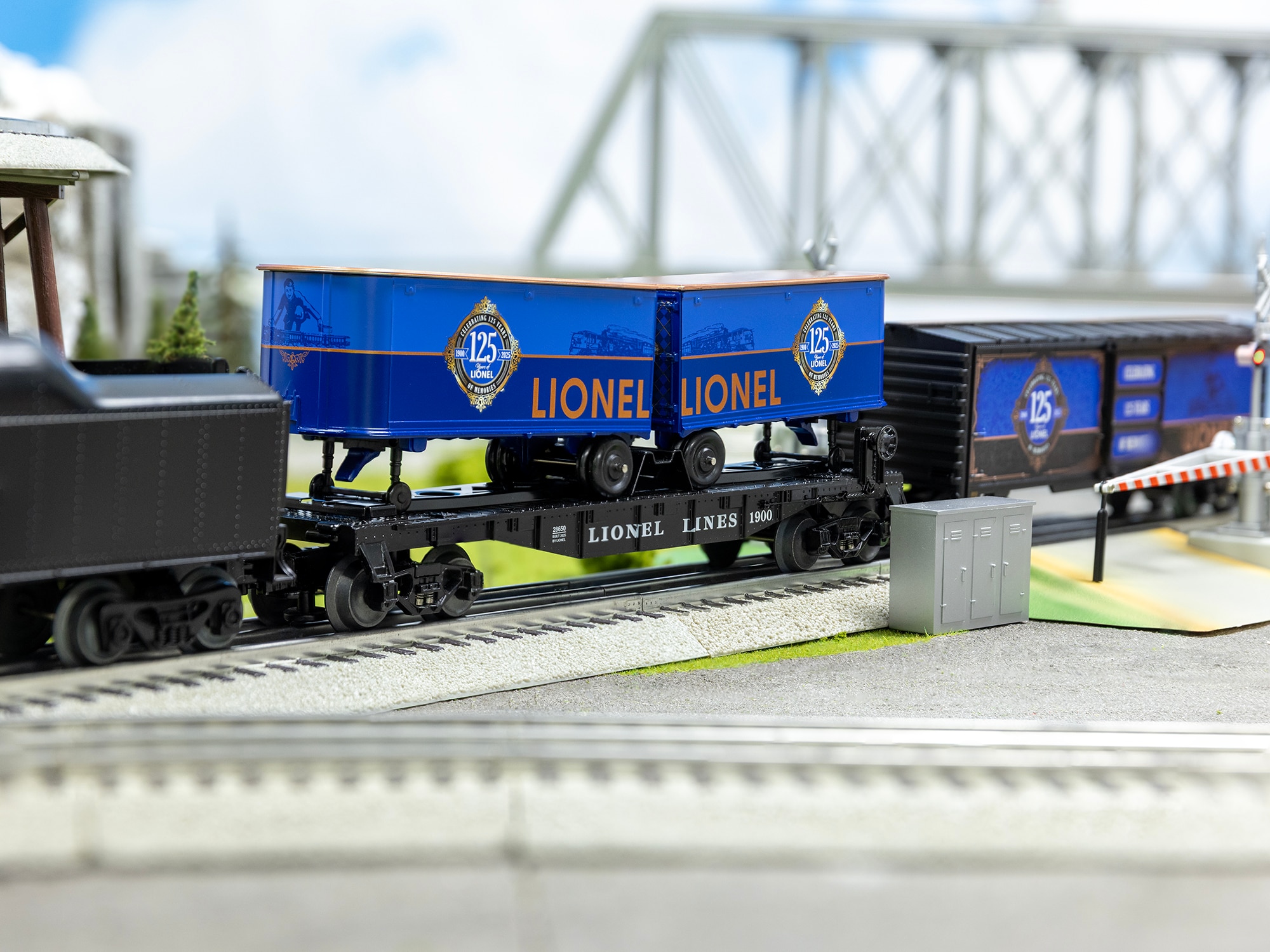 Lionel 125th Flatcar with Piggyback Trailers