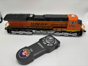SAMPLE - BNSF Tier 4 LionChief Locomotive with Remote