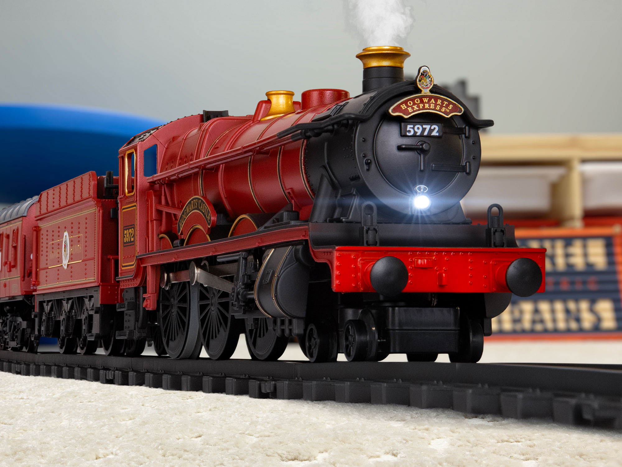 Hogwarts Express Battery Operated O-Gauge Train Set