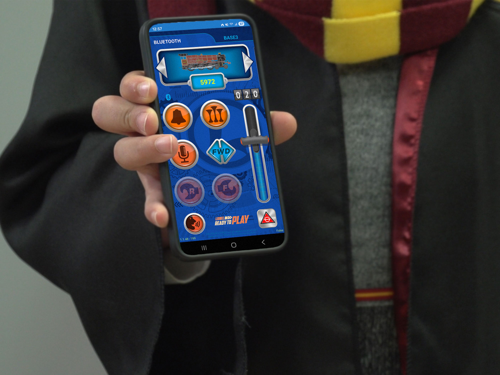 Hogwarts Express Battery Operated O-Gauge Train Set